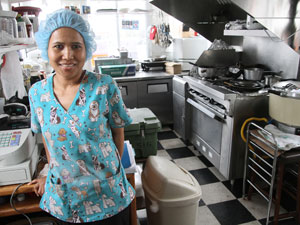 Ms. Thai serves a variety of dishes in Cove